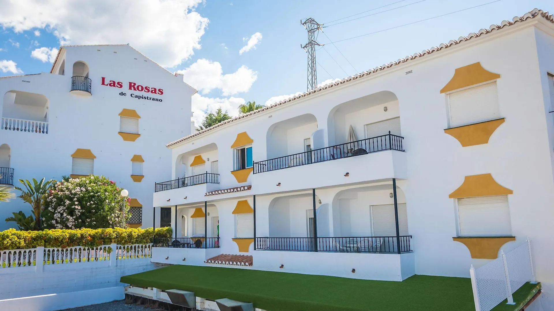 Apartamentos Las Rosas De Capistrano Nerja