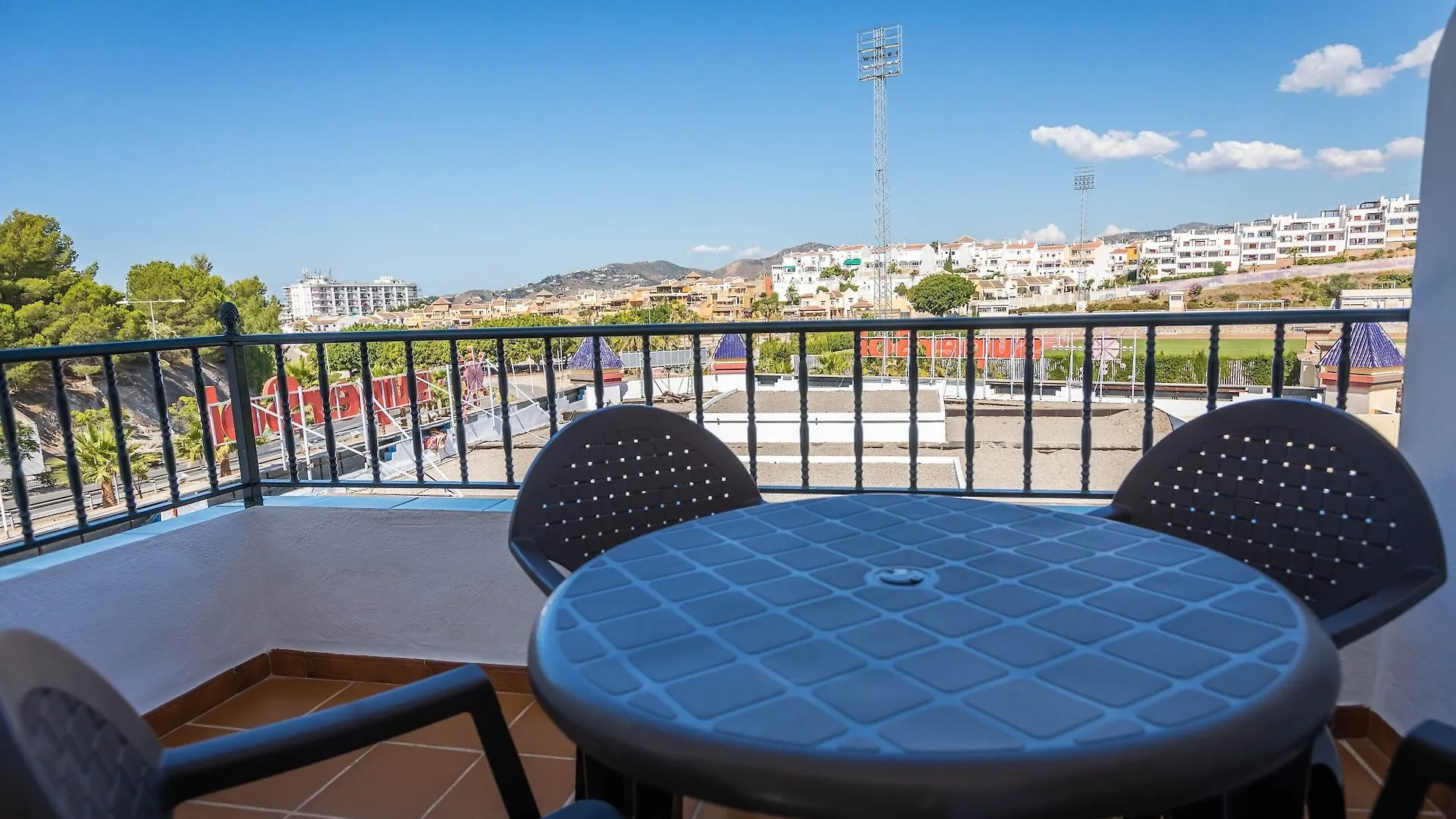 Apartment Apartamentos Las Rosas De Capistrano Nerja