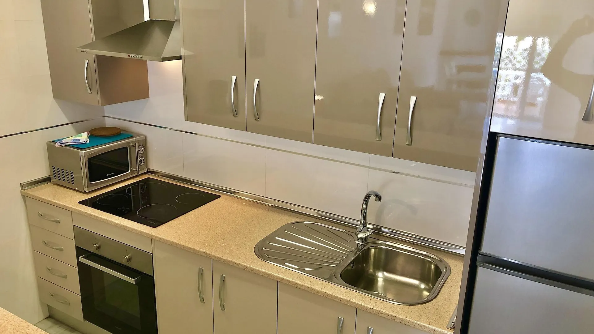 Apartamentos Las Rosas De Capistrano Nerja 0*,  Spain