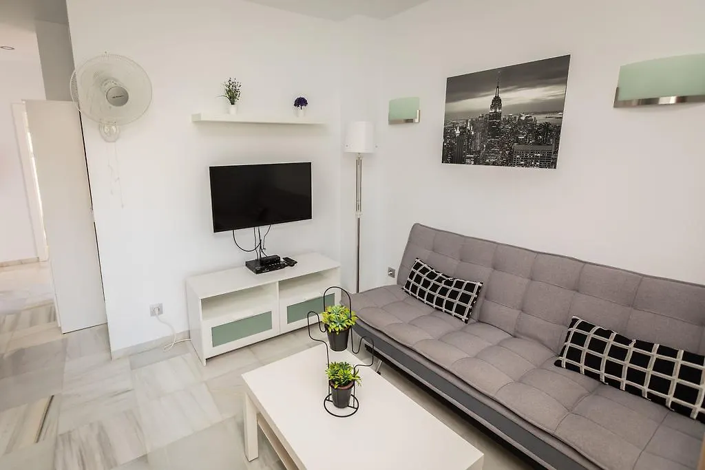 Apartment Apartamentos Las Rosas De Capistrano Nerja