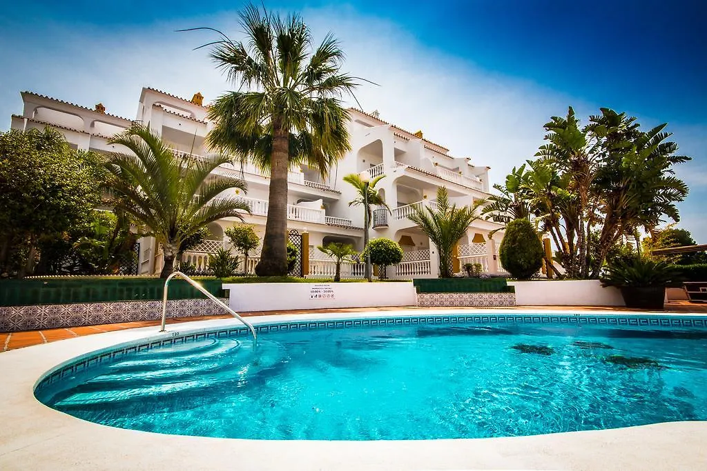 Apartamentos Las Rosas De Capistrano Nerja