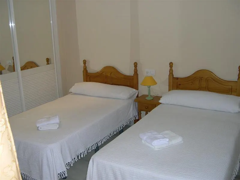 Apartamentos Las Rosas De Capistrano Nerja 0*,